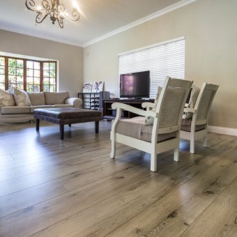 Nordic grey laminate floor