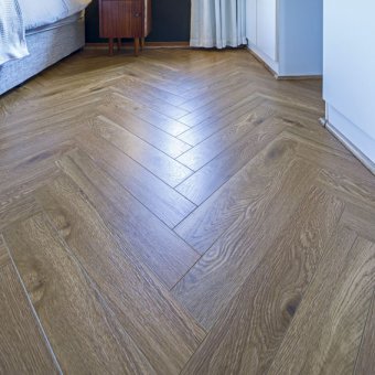 Authentic Herringbone Oak