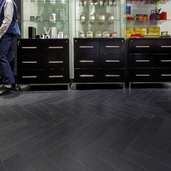 Authentic herringbone black