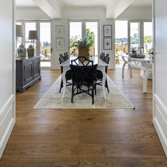 FinOak with Walnut monocoat