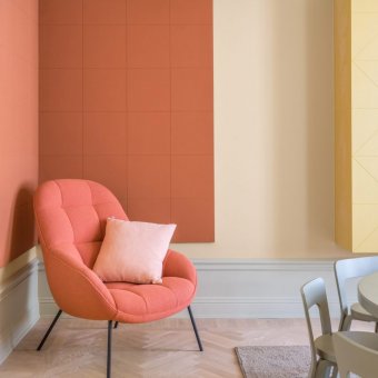 Coral accents