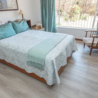 Inovar-vinyl-floor - old age home