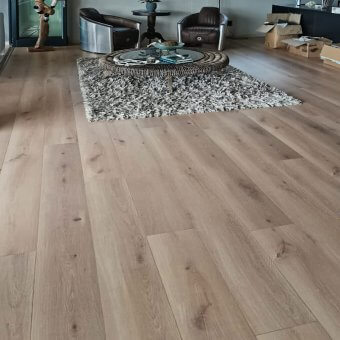 Sun bleached Oak