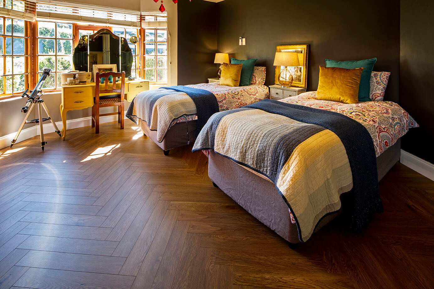 Authentic Herringbone Oak