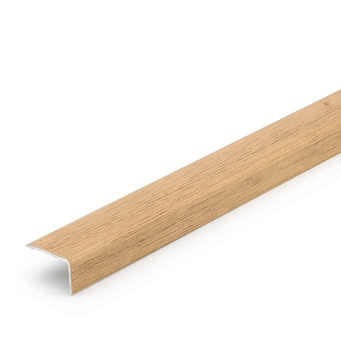Luxewrap-AL-Yellow-Gum-Lux-Stairnosing