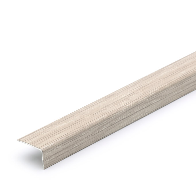 Finfloor-Luxwrap-AL-Sand-Oak-Stairnosing.